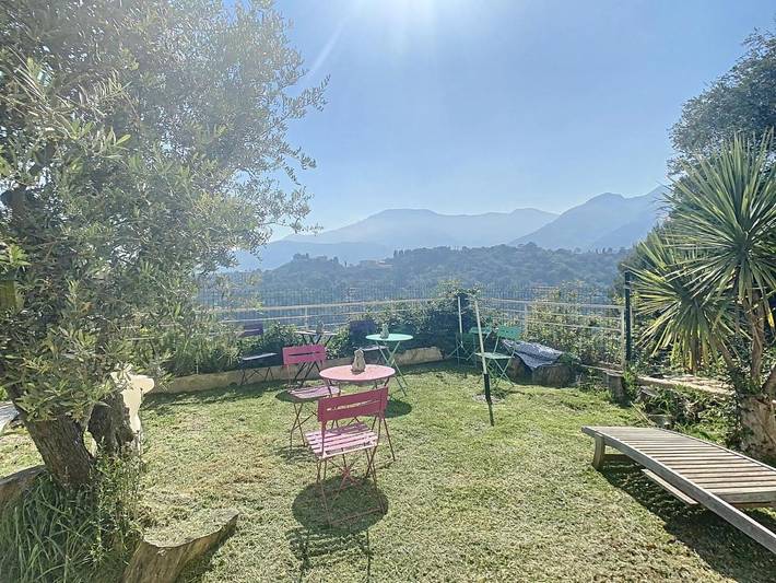 Chambre d’hôte pour 2 personnes, avec jardin ainsi que vue et piscine à Menton - 2