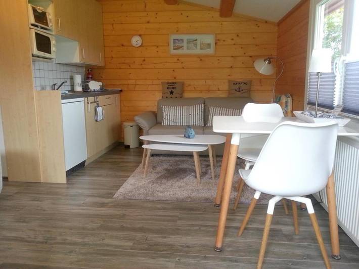 Ferienhaus für 3 Personen, mit Terrasse und Garten sowie Sauna in Glückstadt - 2