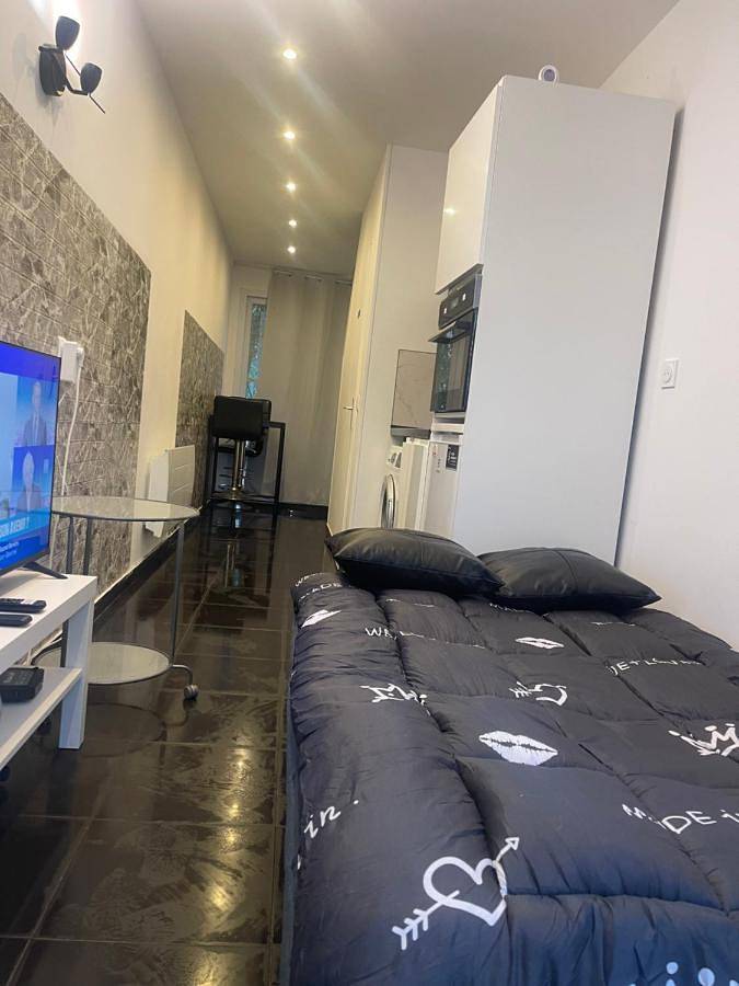 Gîte pour 2 personnes, avec jardin à Villeneuve-le-Roi - 3