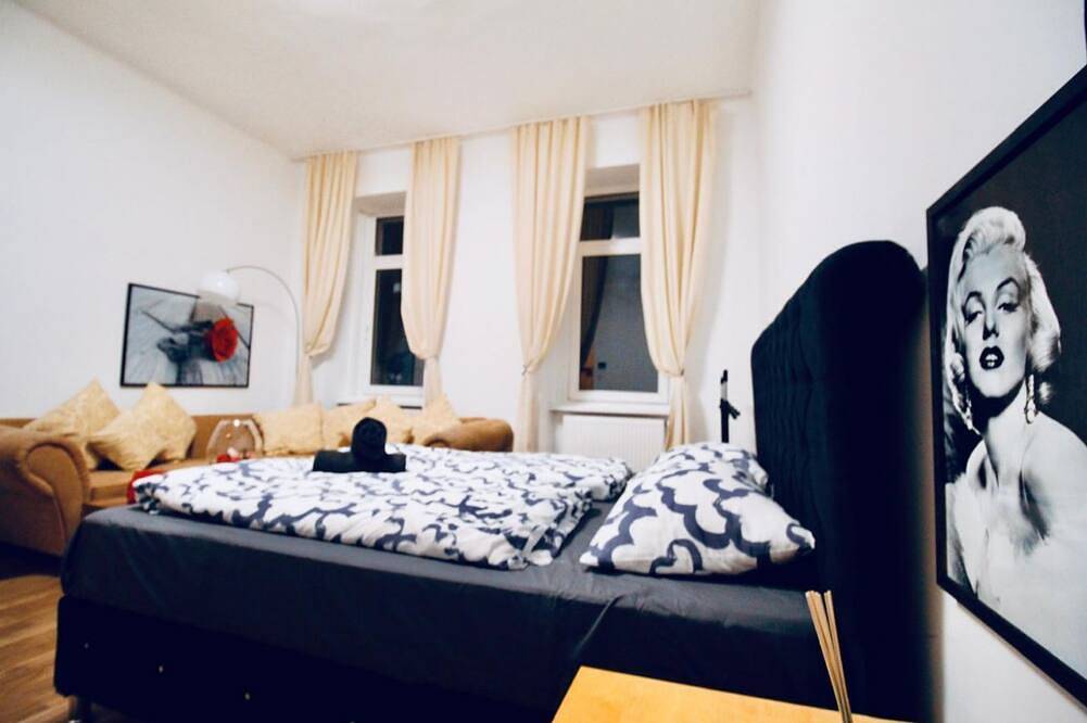Ganze Wohnung, Modern 2Br Apt. Ideal for Families & Long Stays in Wien, Wienerwald