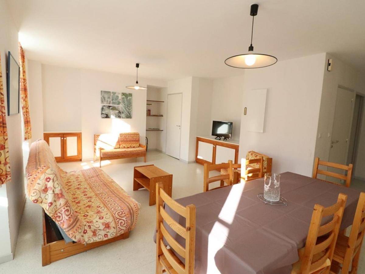 Appartement entier, Apartment in Saint-Vincent-de-Salers, Parc naturel régional des Volcans d'Auvergne