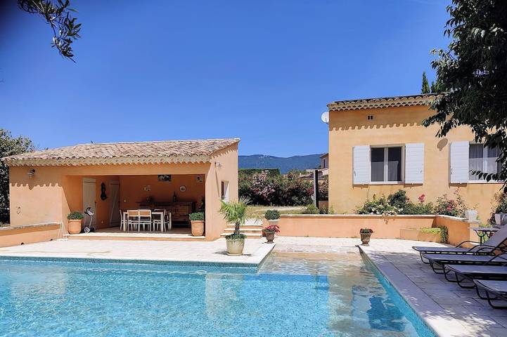 Villa pour 8 personnes, avec jardin - 1