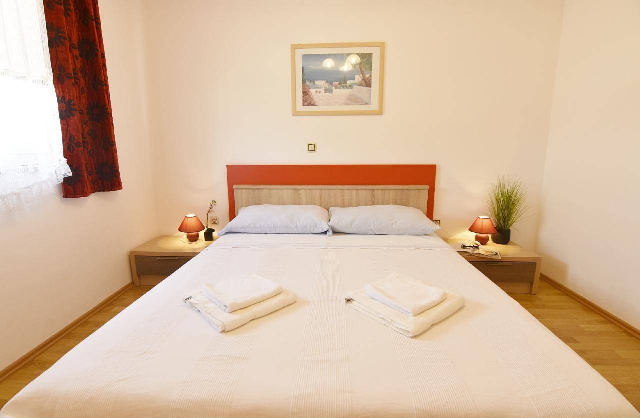 Ganze Ferienwohnung, Komfortable Ferienwohnung Noemi 3 mit Poolzugang in Novigrad, Tar-Vabriga