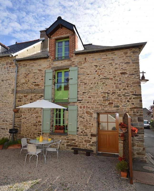 Location de vacances pour 4 personnes, avec Terrasse à Pléchâtel
