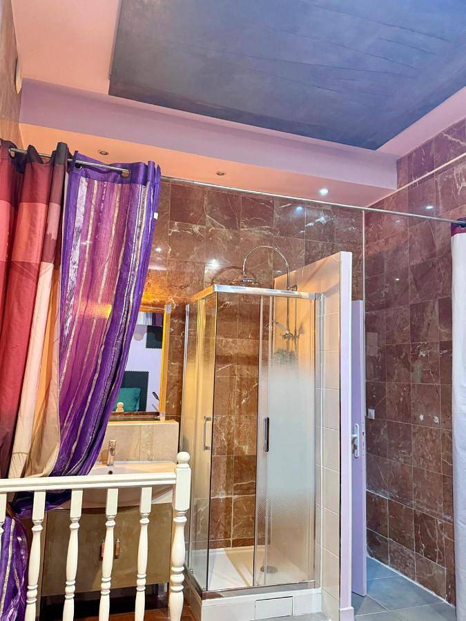 Appartement entier, Appart Th - Les Lilas in Les Lilas, Seine-Saint-Denis