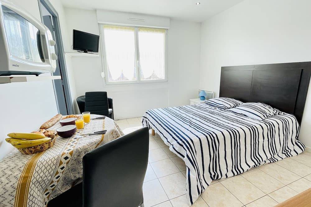 Entire apartment, Musset: Pleasant apartment 300 meters from the spa entrance (Parking) in La Vôge-les-Bains, Épinal region