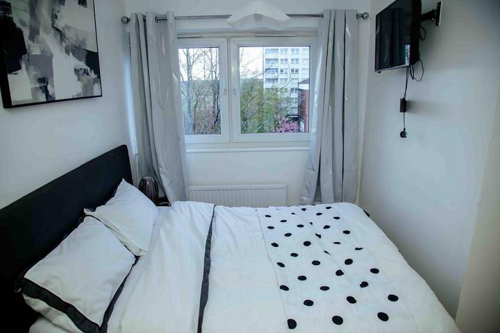 Ganze Ferienwohnung, Ferienwohnung für 5 Personen mit Balkon in Manchester, Greater Manchester