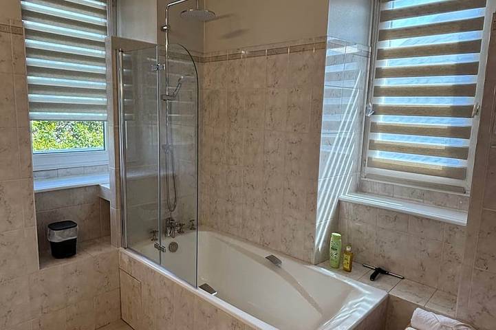 Ganze Wohnung, Tyyann 7: A 43-square-meter studio with a kitchenette and a bathroom in Plancoët, Dinan und Umgebung
