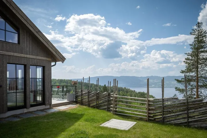 Gästehaus für 6 Personen, mit Terrasse und Seeblick - 1