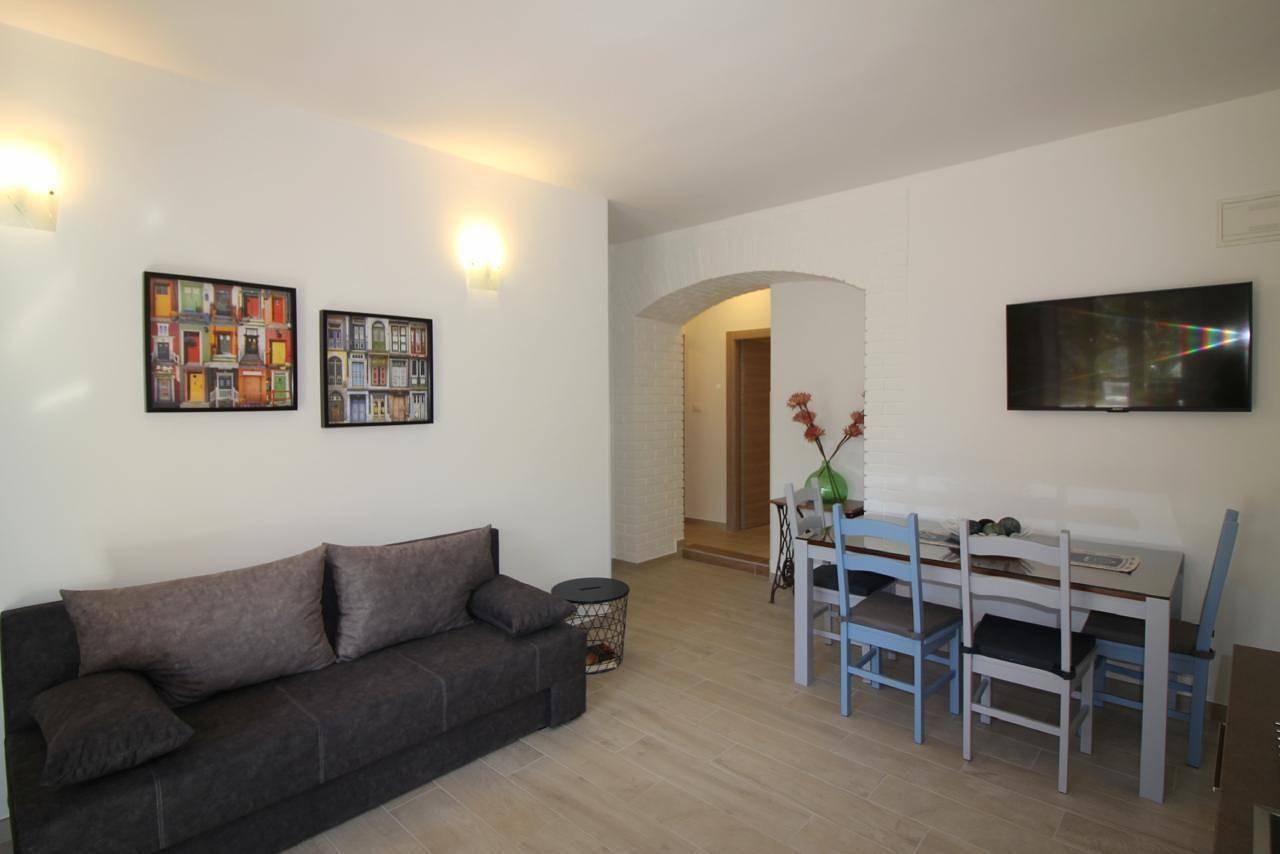 Ganze Ferienwohnung, Ferienwohnung Sergio für 5 Personen in Strandnähe in Poreč, Porec und Umgebung