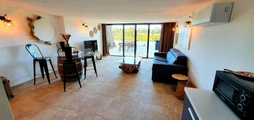 Gîte pour 4 Personnes dans Saint-Laurent-d'Aigouze, Région de Nîmes, Photo 3