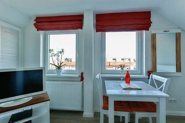 Ganze Ferienwohnung, Haus Brönshoog, Appartement 11 in strandnaher Lage in Wenningstedt, Sylt
