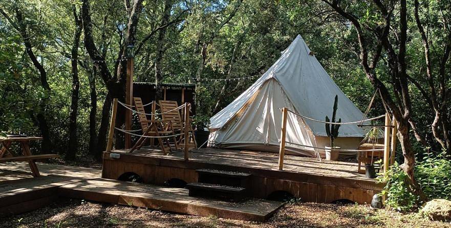 Gîte pour 2 personnes, avec terrasse ainsi que vue et jardin à Vers-Pont-du-Gard - 3