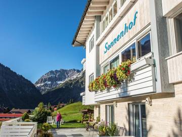Hotel für 2 Personen in Mittelberg, Allgäuer Alpen (Österreich), Bild 2