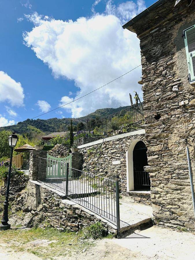 Maison d’hôte pour 4 personnes, avec piscine ainsi que jardin et jacuzzi en Corse - 3