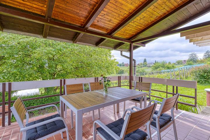 Agriturismo per 3 persone, con terrazza, con animali domestici in Croazia