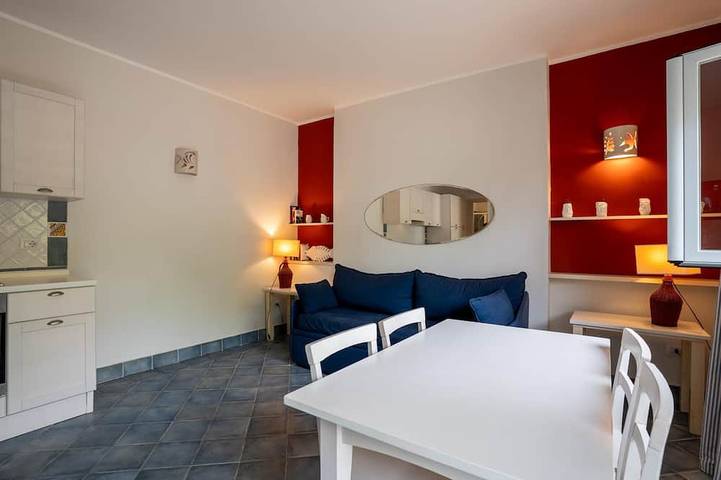 Apartamento entero, Mirto   Apartment located inside the Residence le Ruve Bianche with swimming pool and private beach in Vibonati, Cilento Coast