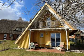 Ferienhaus für 2 Personen, mit Garten und Sauna sowie Balkon in Mecklenburgische Seenplatte