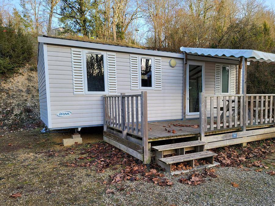 Camping Domaine Le Quercy - Mobilheim 5 personen - 29.70m² - 3 Schlafzimmer - mit Tv in Gourdon, Quercy