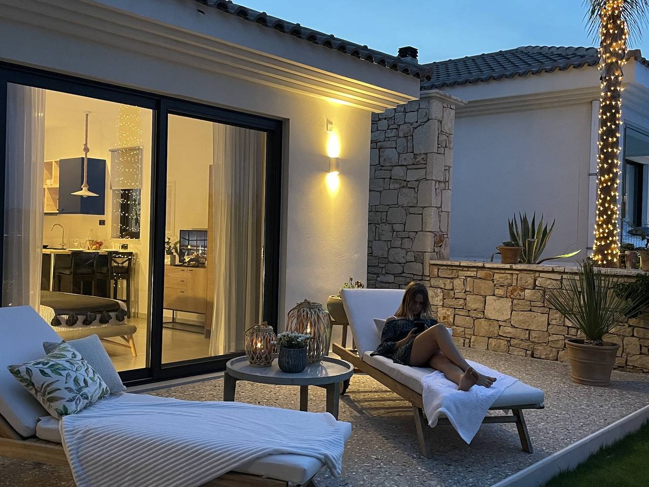 Entire studio, Garden Suite, Beautiful Seaview & close to Beach in Pantokratoras, Zakynthos
