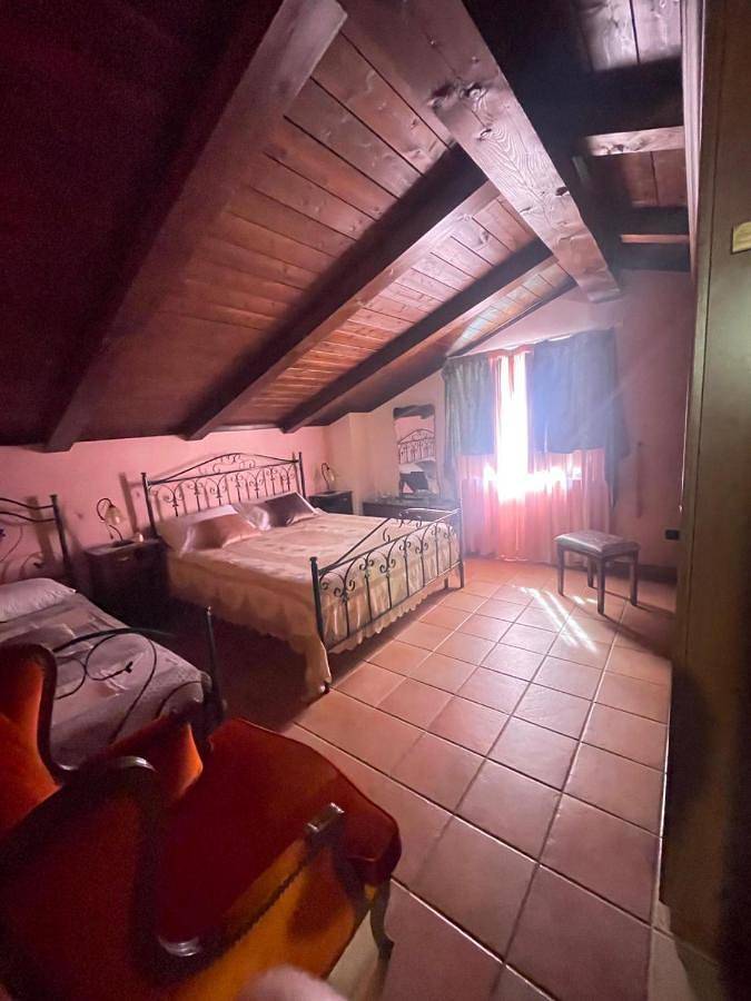 B&b per 3 persone, con giardino e panorama, con animali domestici in Morano Calabro