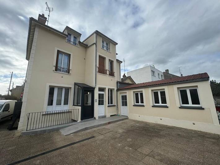 Gîte pour 3 personnes à Champagne-sur-Seine