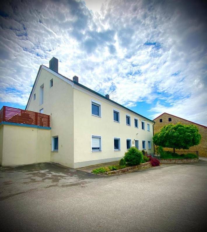 Ferienhaus für 20 Personen, mit Balkon und Terrasse sowie Garten und Ausblick im Altmühltal - 3