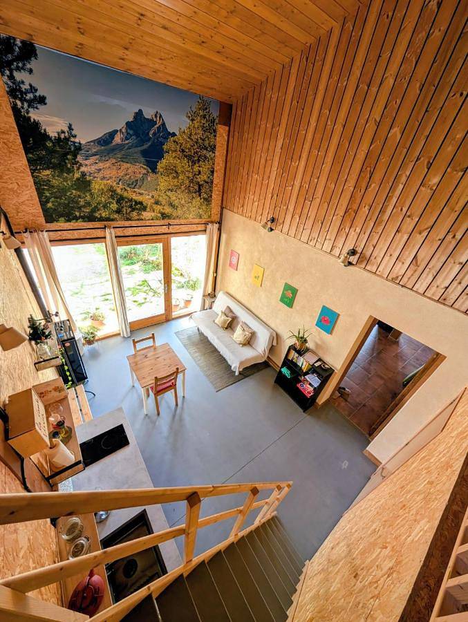 Gîte pour 4 personnes, avec vue ainsi que piscine et jardin à Olvan - 4