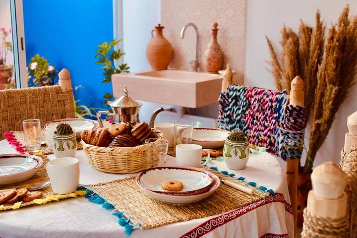 Alojamiento y desayuno para 3 personas, con terraza y vistas - 1