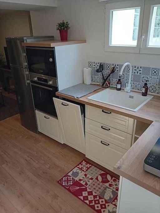 Gîte pour 3 personnes, avec terrasse à Sainte-Geneviève-des-Bois - 2