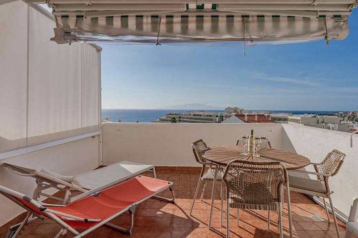 Ferienwohnung für 4 Personen, mit Balkon und Pool