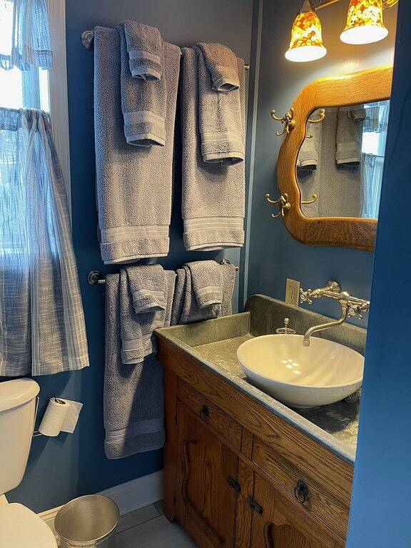 Sailor's Sunrise Cottage - Chesapeake Bay in Chesapeake Bay