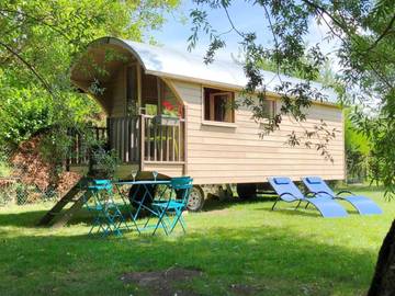 Maison d’hôte pour 2 personnes, avec jardin et vue, adapté aux familles dans Parc naturel régional du Gâtinais français