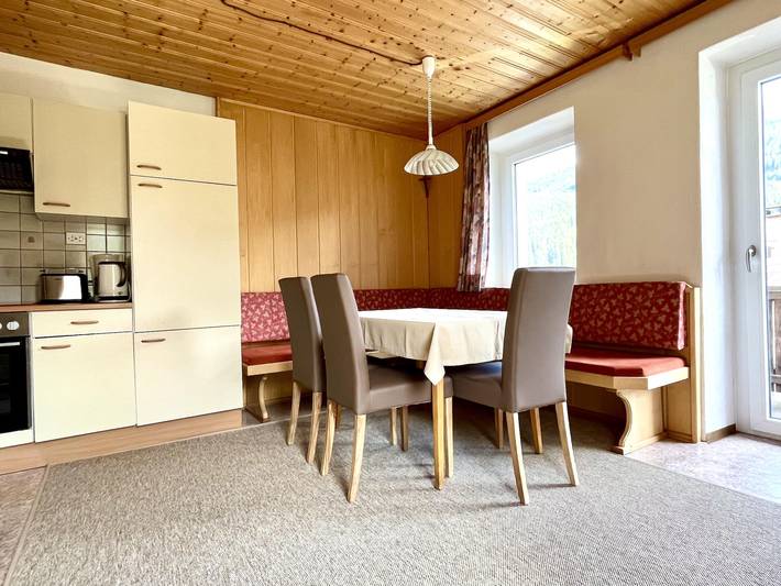 Ferienwohnung für 5 Personen, mit Balkon und Terrasse sowie Garten in Innsbruck und Umgebung - 4