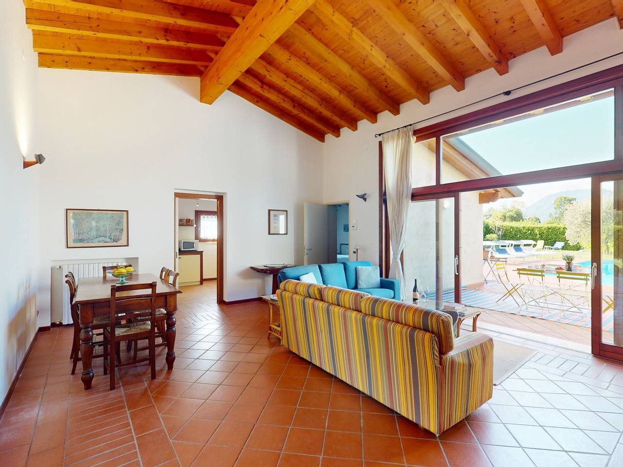 Villa Paradiso 4 rooms 4 baths private pool in San Felice del Benaco, Montagnes autour du lac de Garde