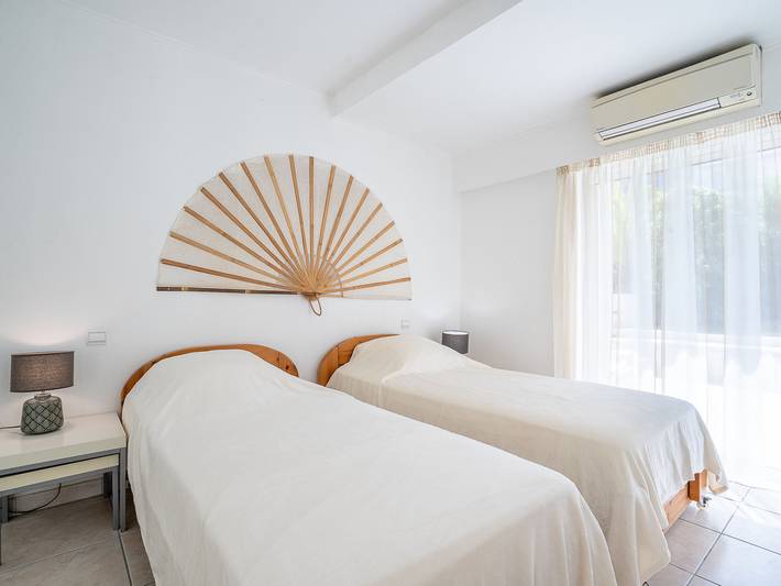 Ferienwohnung für 4 Personen, mit Terrasse und Garten in Cannes - 4
