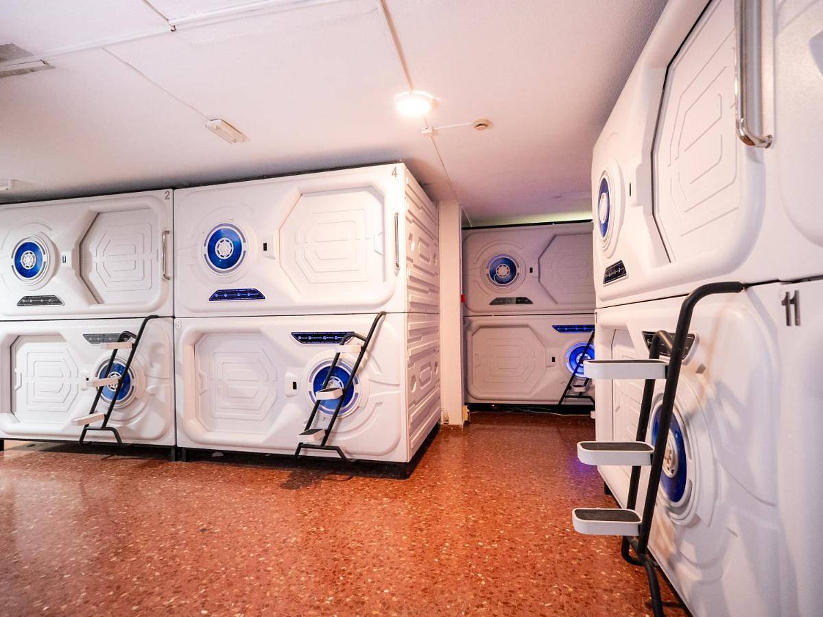 Just hostel capsules in El Barrio, Alicante