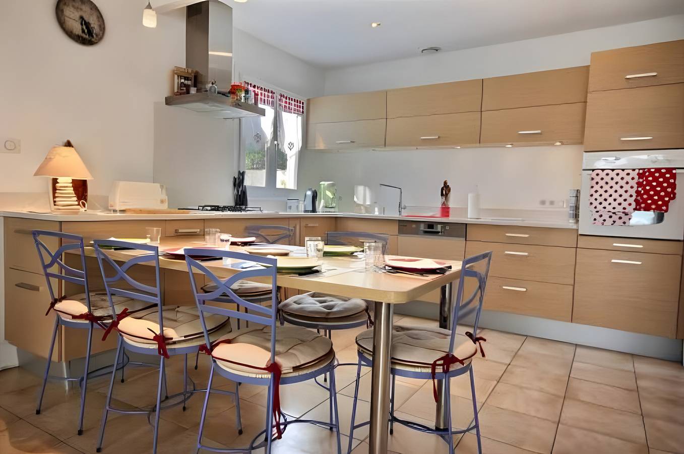 Villa 'Les Oyats' avec terrasse partagée, jardin privé et Wi-Fi in La Couarde-sur-Mer, Île de Ré