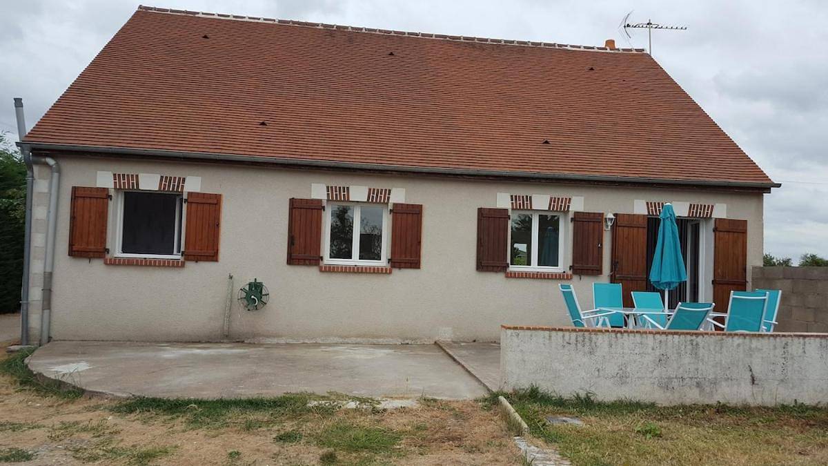 Four-Bedroom House in Muides-sur-Loire, Sologne