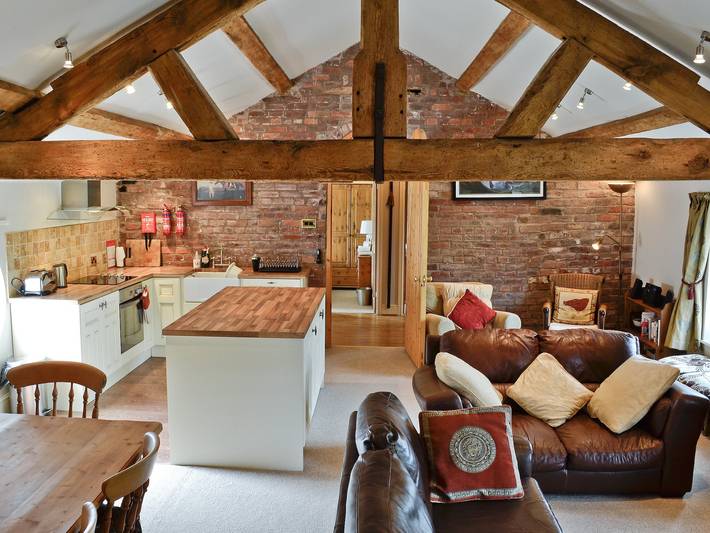 Log cabin for 7 people, with garden in Cheshire