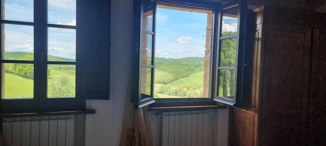 Gîte pour 3 personnes, avec jardin et terrasse ainsi que vue et piscine à San Giovanni d'Asso - 2