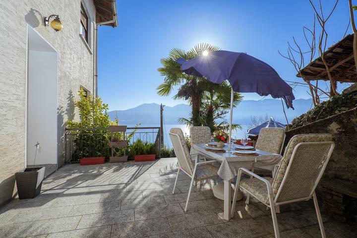 Ganze Wohnung, La Cà dal Nano in Spiaggia Oggebbio, Oggebbio Gemeinde