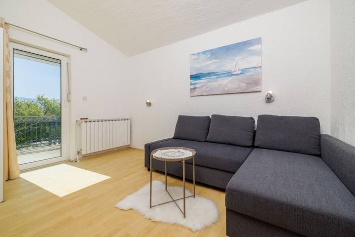 Apartament wakacyjny dla 3 osób, z Balkon i Widok w Senj