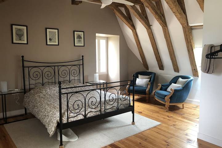 Gîte pour 18 personnes, avec jardin à Saint-Martin-de-Gurson - 4