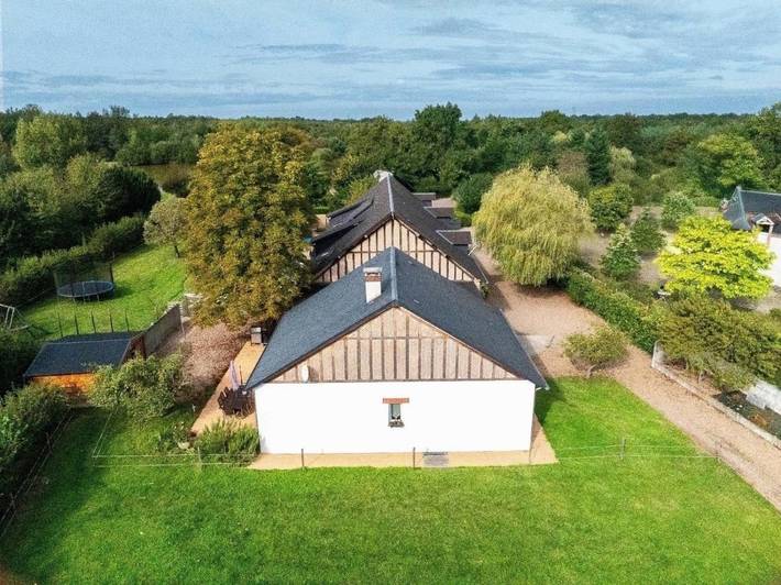 Location de vacances pour 4 personnes, avec jardin, animaux acceptés à La Ferté-Saint-Cyr