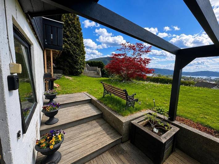 Ferienwohnung für 5 Personen, mit Balkon und Terrasse sowie Garten und Sauna in Preikestolen - 2