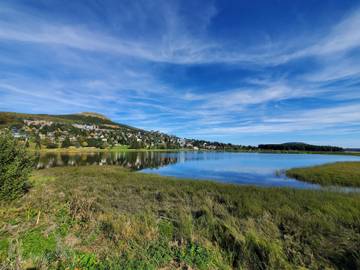 Appartement De Vacances pour 4 Personnes dans Lac des Hermines, Besse-et-Saint-Anastaise, Photo 3
