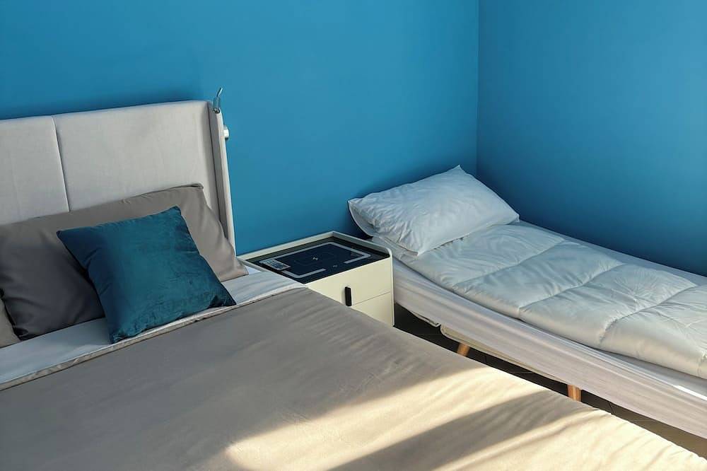 Entire apartment, Neptune Apartment in Nettuno, Rome Province