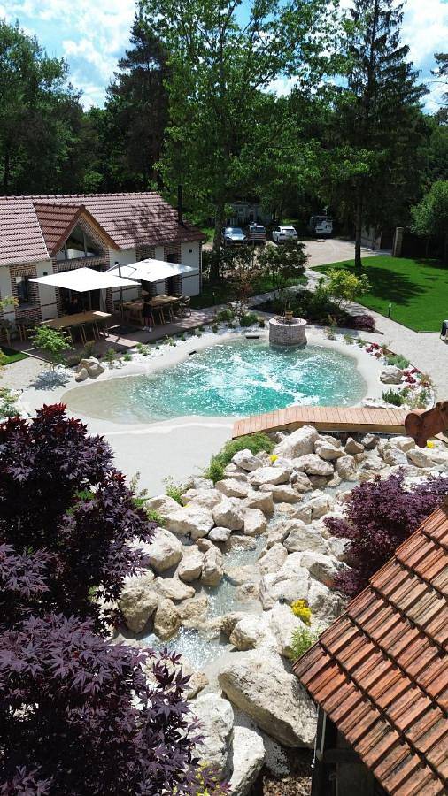 Gîte unique avec piscine lagon et cadre idyllique in Chaumont-sur-Tharonne, Sologne