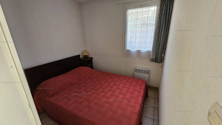 Gîte pour 5 personnes, avec Terrasse et Piscine dans Plage Rochelongue - 3